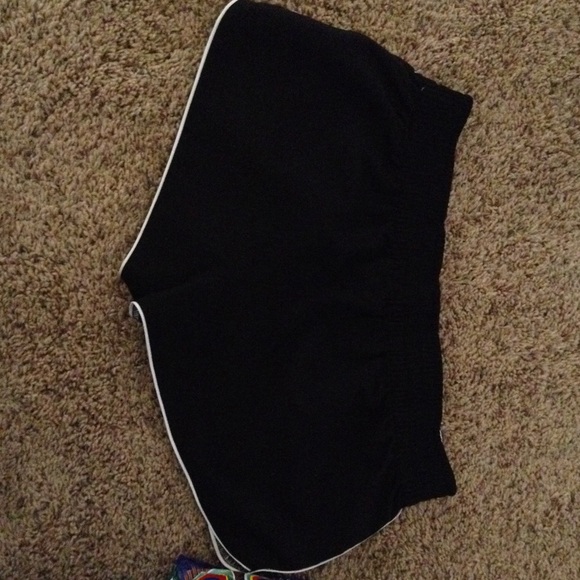 Sport shorts. - Picture 3 of 3