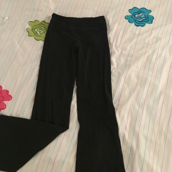 Black lululemon flared pant