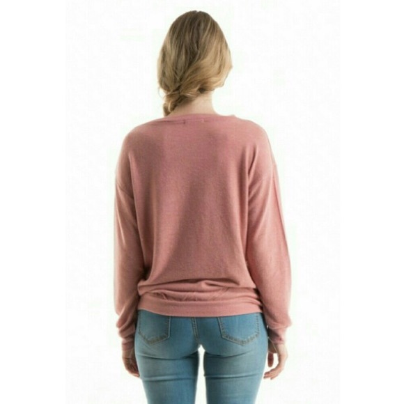 🎉 Host Pick 9/28 🎉 Hakuna Matata Crew Neck - Picture 3 of 4