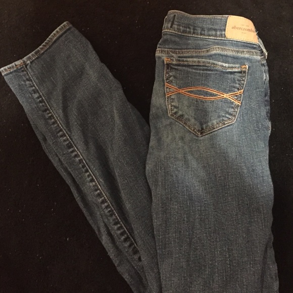 Abercrombie girls jeans