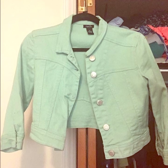 Mint Green jacket from Rue21. New w/o tags. Size M