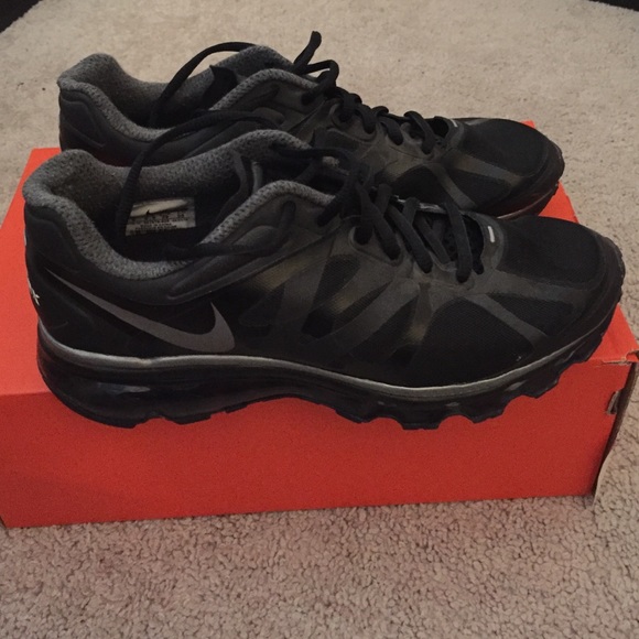 AirMax GREAT CONDITION WORN ONLY A FEW TIMES
