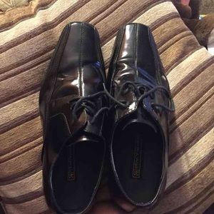 Men's dress shoes size 9m