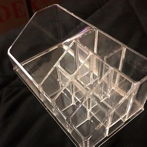 🚨FINAL DROP🚨 NEW makeup organizer!