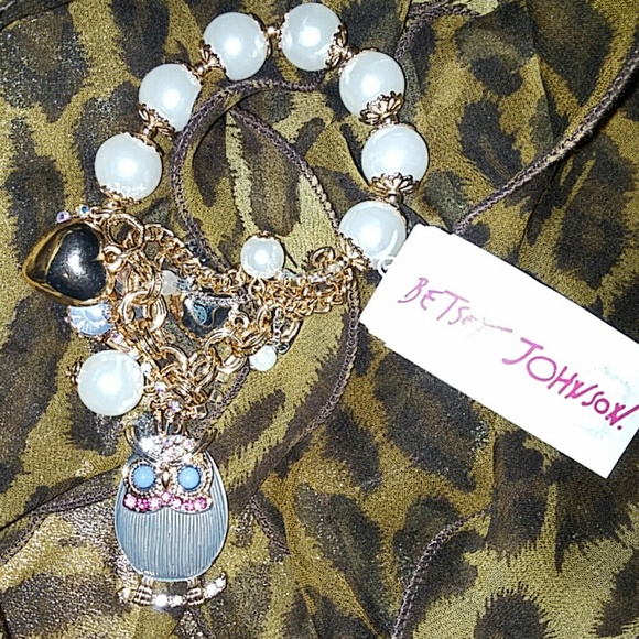 Betsy johnson fave owl bracelet