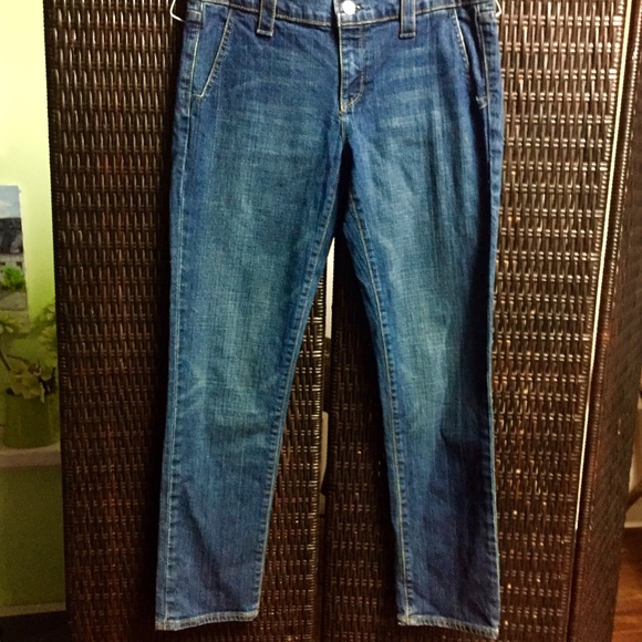 Gap Skinny Mid Rise Blue Jeans, Size 6 Regular Fit with Washwell