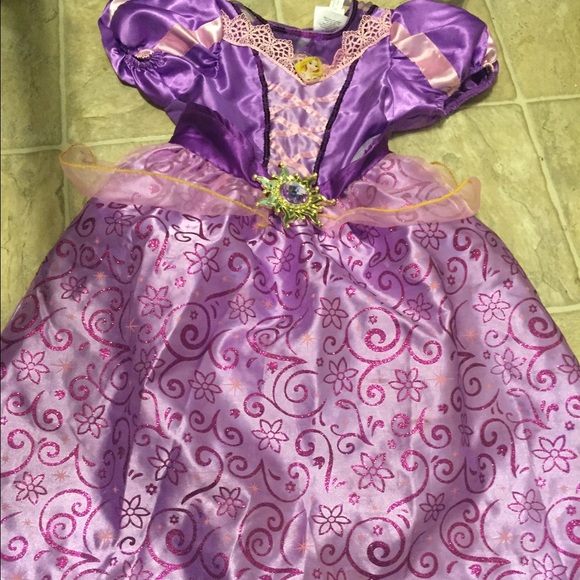 Rapunzel costume