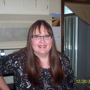 Meet your Posher, Connie