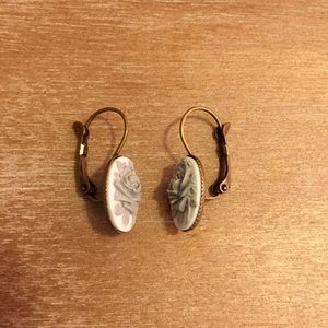 Grey & White Flower Earrings