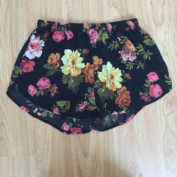 Floral shorts