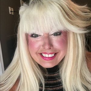 Meet your Posher, Sherry