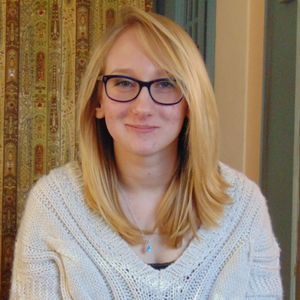 Meet your Posher, Alyssa