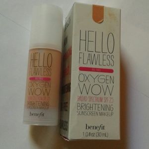 Benefit Hello Flawless Foundation New