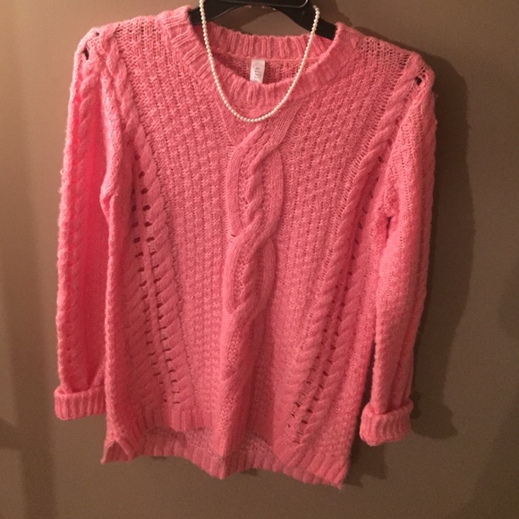Light pink sweater