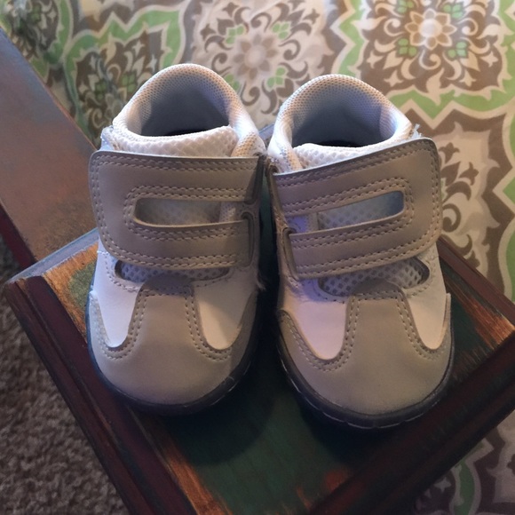 Infants Nike sneaker