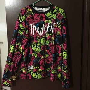 Sweatshirt