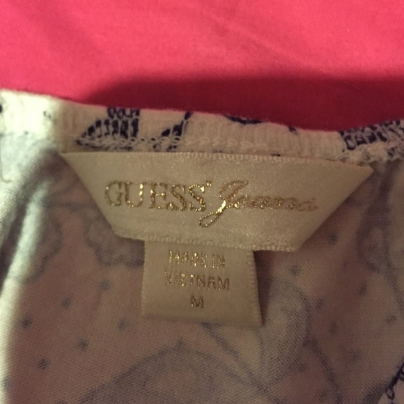 Guess dress! - Picture 3 of 3