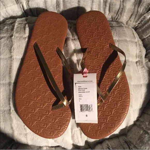 NWT Vinyard vines sandals