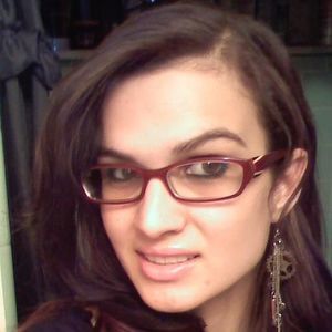 Meet your Posher, Roxanne