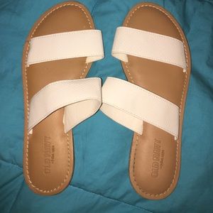 old navy sandals NWOT