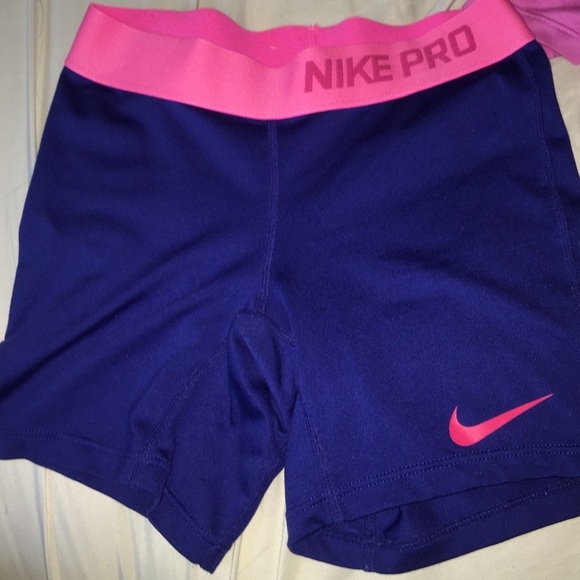 NIKE PROS