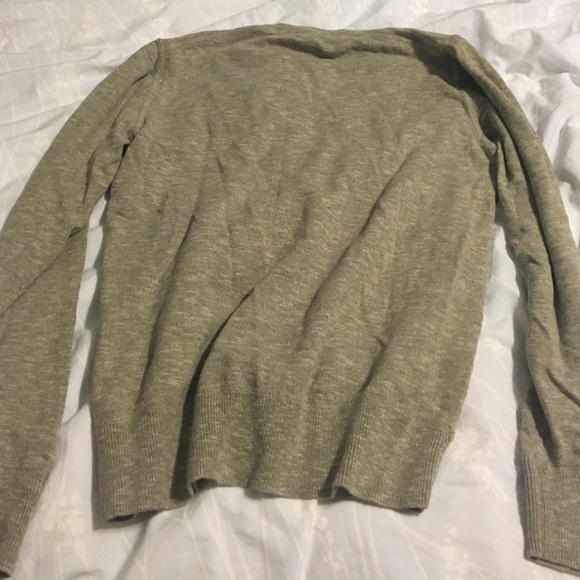 American Eagle Grey Sweater - Picture 2 of 2