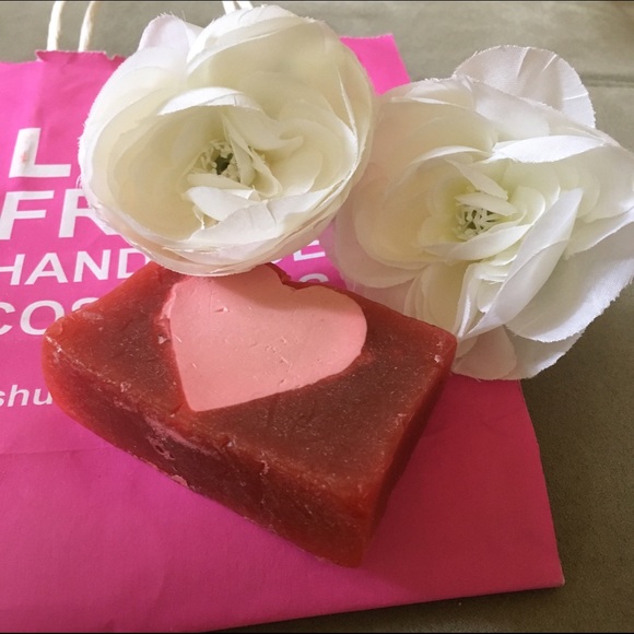 Lush Bundle! RESERVED