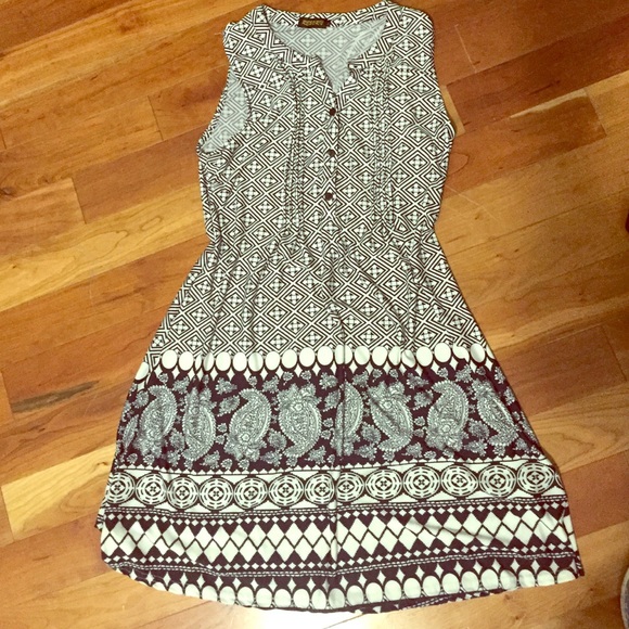 Sleeveless tunic