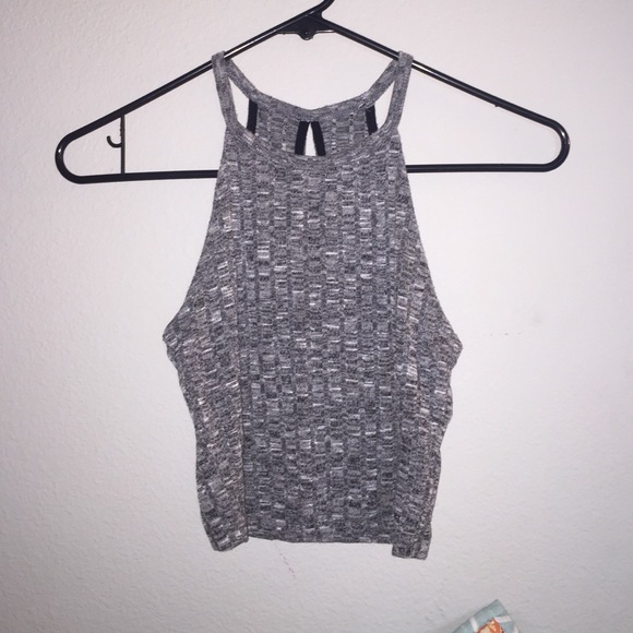 Gray ribbed crop top