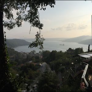 Meet your Posher, Khadejag