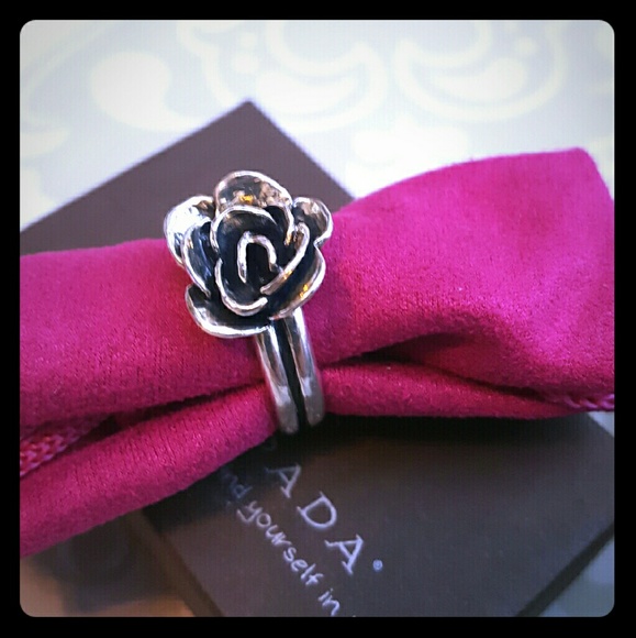 Silpada Flower Ring