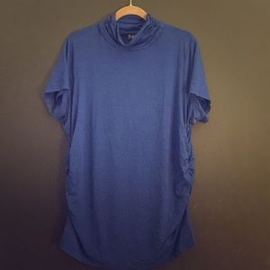 ✨Vince Camuto✨ Ruched Turtle-Neck Top