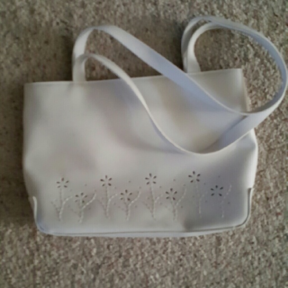 Sonoma White purse with great floral cut out detail. NWOT