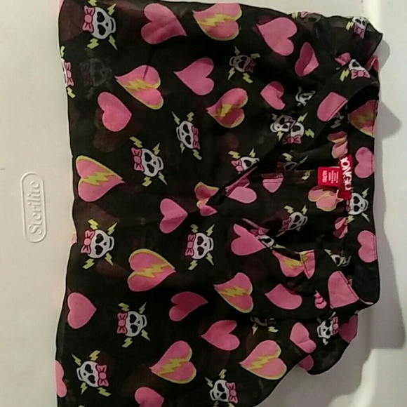 Bongo girls shirt size 7/8