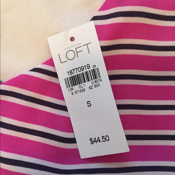 Loft NWT Chiffon overlay tank - Picture 3 of 3