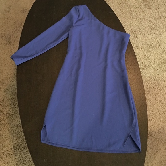 One shoulder lavender mini dress - Picture 2 of 2