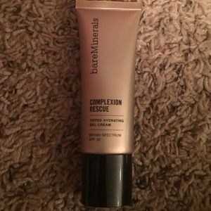 Bare minerals complexion rescue
