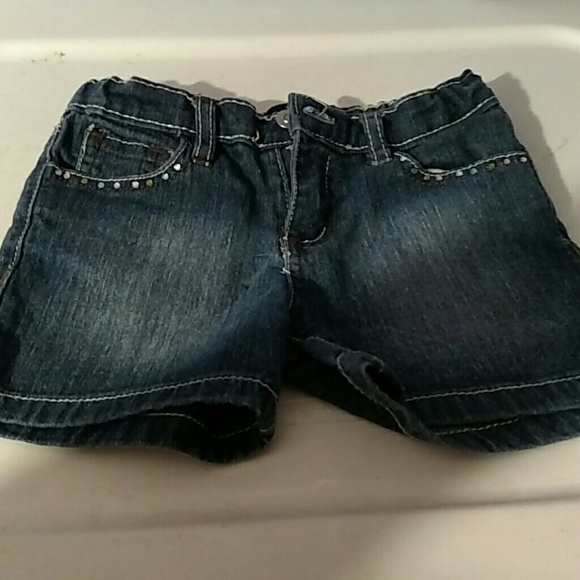 Eye candy girls shorts size 4