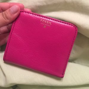 Fossil travel wallet