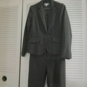 New York and Company suit jacket and matching pant
