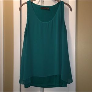 Beautiful sleeveless green top from The Limited