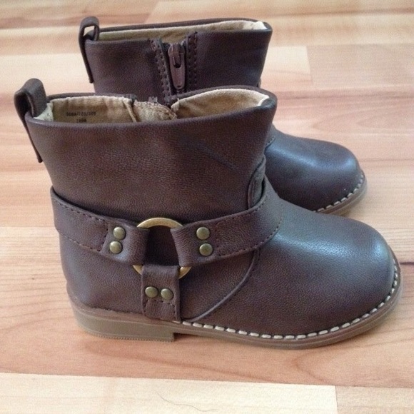 NWOT Zara baby leather boots