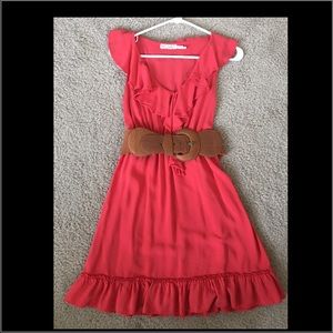 Super cute dress with belt