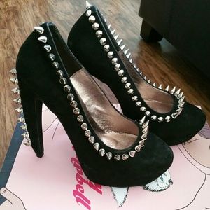 Jeffrey Campbell Madame Spike Pump - Black Size 6