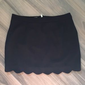 Cooperative scalloped hem skirt