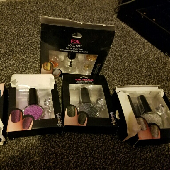 Nail Bundle - Picture 3 of 3