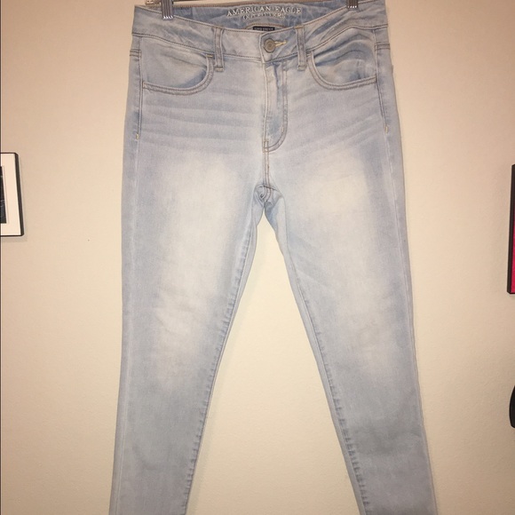 American Eagle super stretch jeggings.