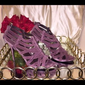 Sale! BundleOfferBuy! Elizabeth & James heels