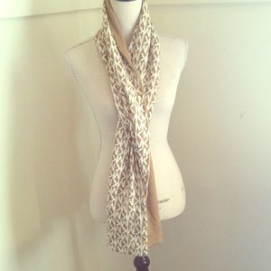 Micheal Kors scarf