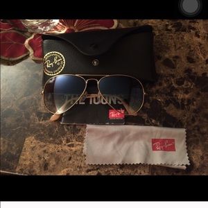 FAKE RAYBAN SUNGLASSES